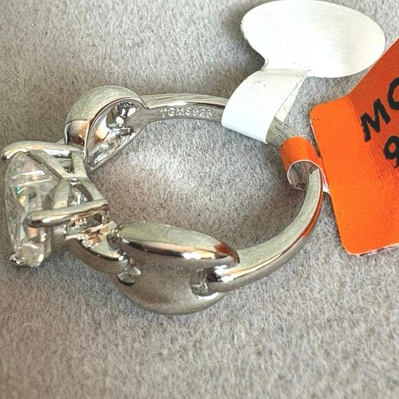 NEW Heart Shaped 2ct Moissanite in 925 Sterling Silver Sz. 6 - Picture 10 of 10